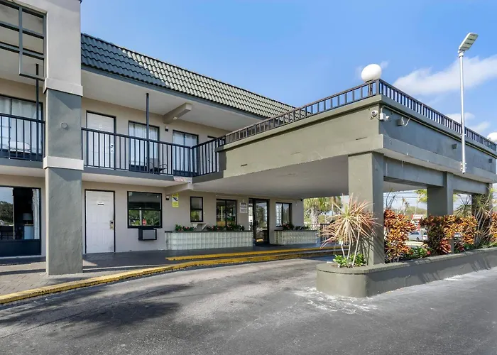 Rodeway Clearwater-Dunedin
