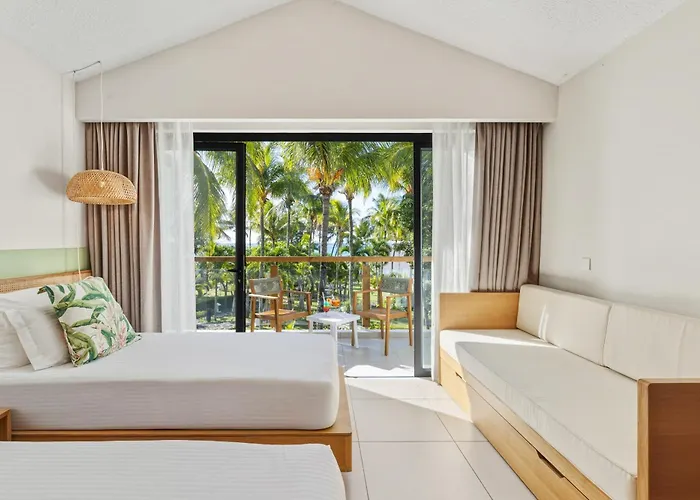 Coral Azur Beach