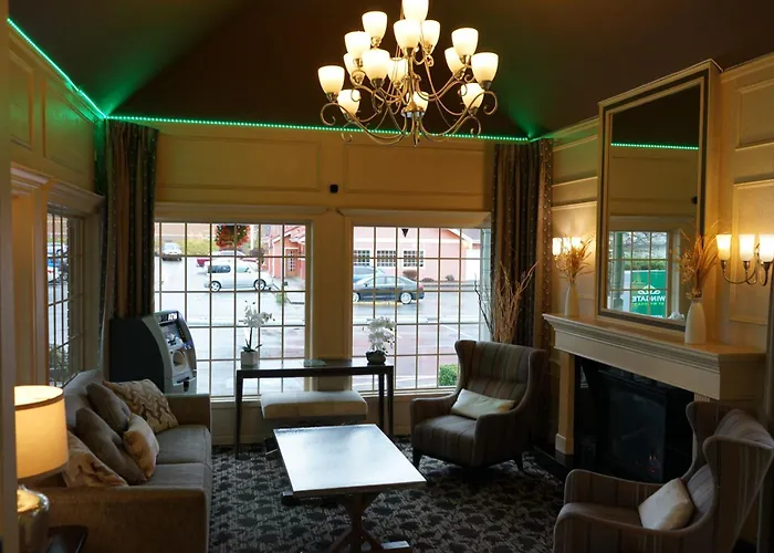 Wingate By Wyndham Heritage Inn