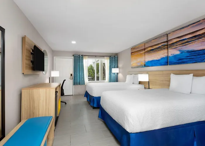 Days Inn By Wyndham Fort Myers Springs Resort