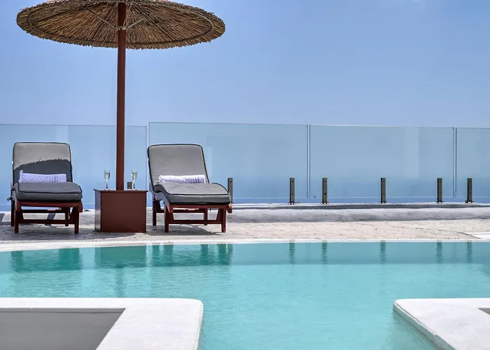 Splendour Hotel And Suites Firostefani