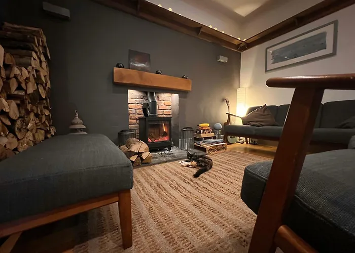 Riverside Cottage B&B