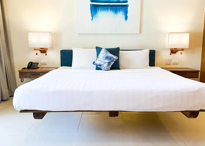 Bluewater Panglao Beach Resort