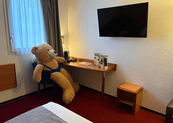 Brit Hotel Confort Villeneuve Sur Lot