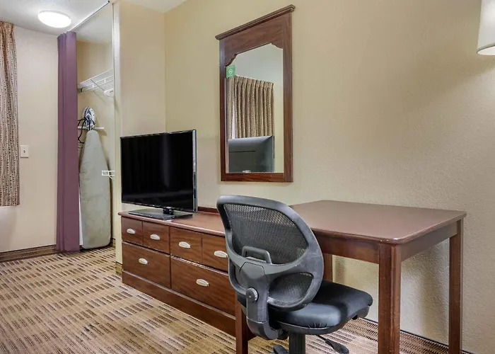 Extended Stay America Select Suites - Jacksonville - Lenoir Avenue East