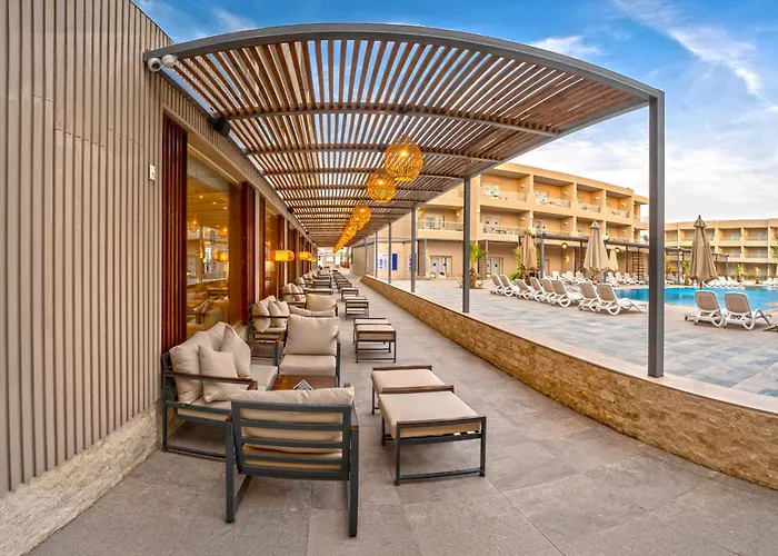 Sea Beach Edge By Rotana Sharm El-Sheikh