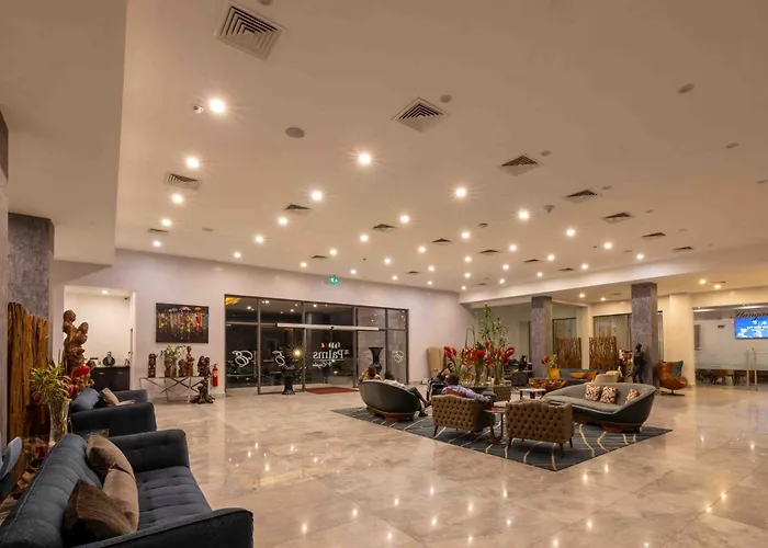 Palms By Eagles Airport City