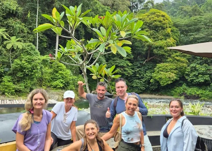 Jungle Inn Bukit lawang