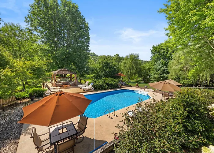 Steeles Tavern Manor Bed And Breakfast