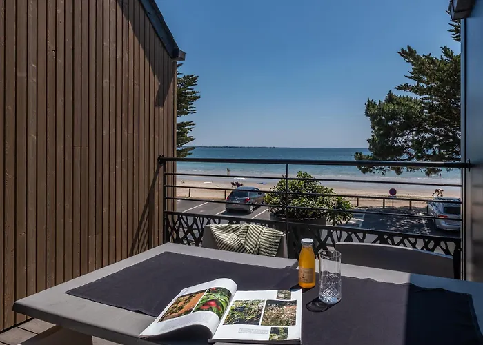 Logis De La Pointe Du Cap Coz