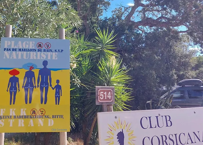 FKK-Feriendorf Village naturiste Club Corsicana