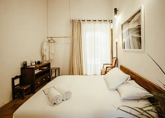 Hotel Sin Nombre