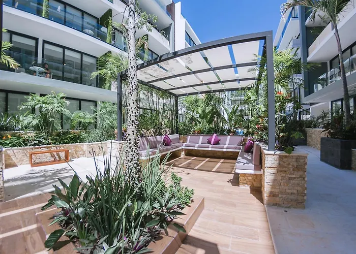 The City Condos By Menesse
