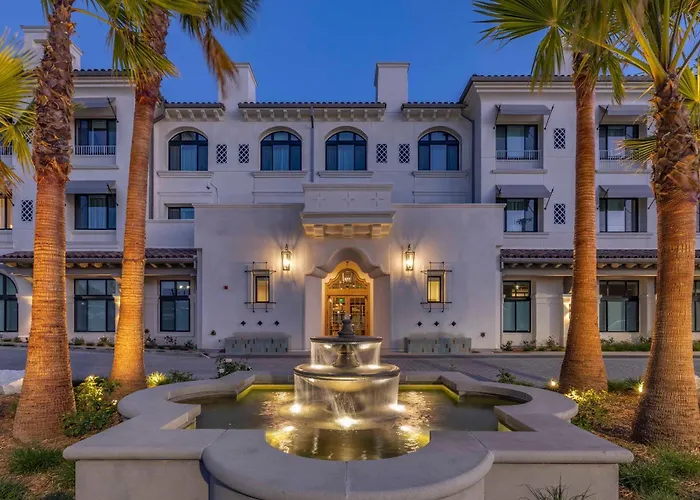 Cambria Hotel Calabasas - Malibu