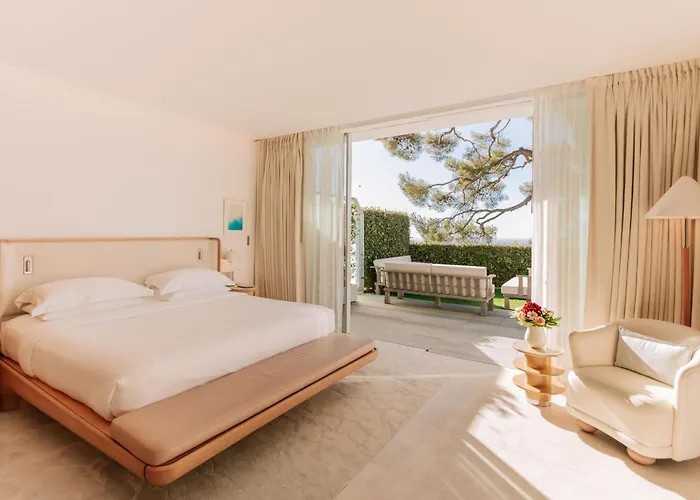 The Maybourne Riviera, Maybourne Roquebrune-Cap-Martin