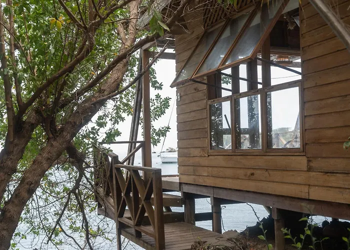 CasaCoral Hotel Puerto Limon