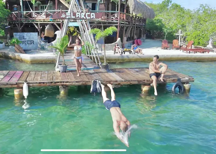 Hotel El Arca Tintipan Island