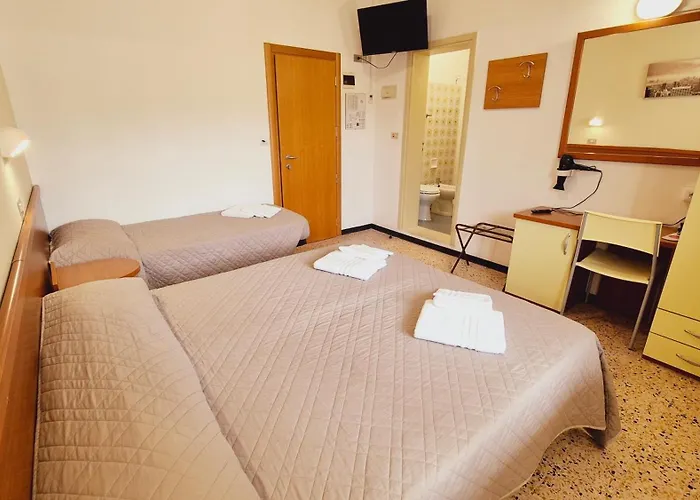 Hotel Arno