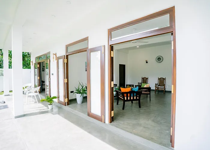 Villa Alora