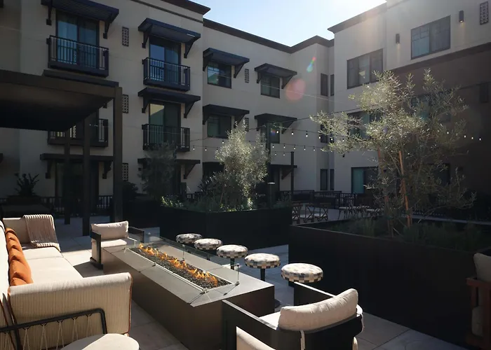 The Ava Hotel Paso Robles, Curio Collection By Hilton