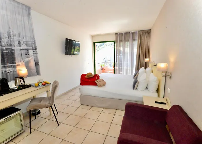 Sure By Best Western En Provence