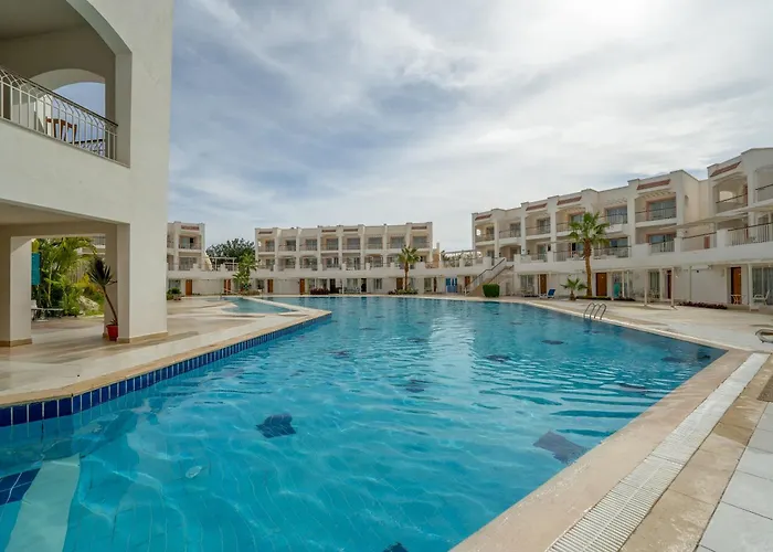 Jaz Neo Sharks Bay Hotel Sharm-el-Sheikh