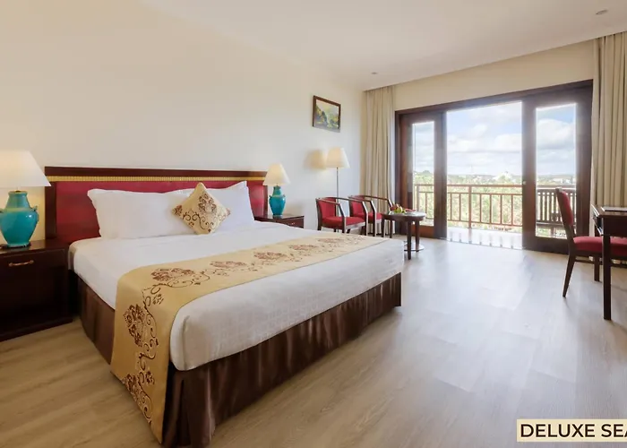 Sunny Beach Resort & Spa Mui Ne