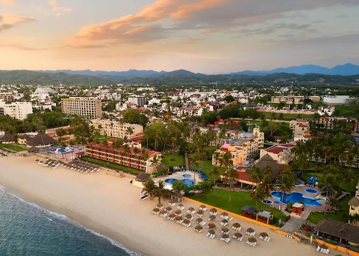 Grand Decameron Complex Bucerias, A Trademark All-Inclusive Resort
