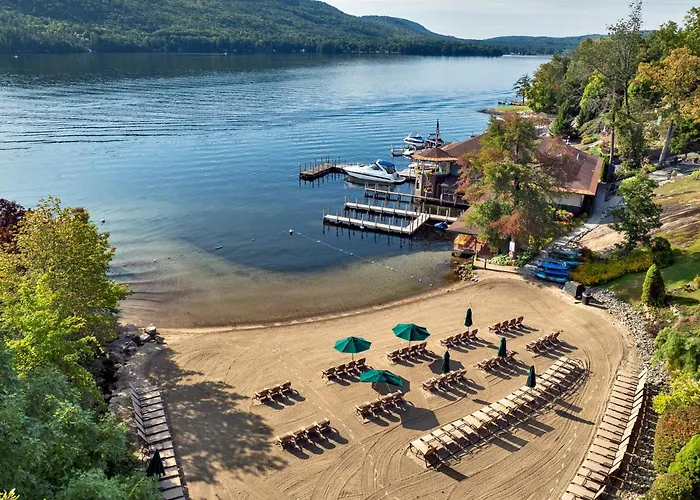 Lodges At Cresthaven