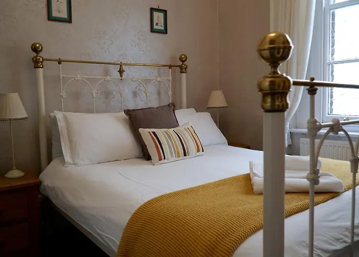 Castle House Guest House