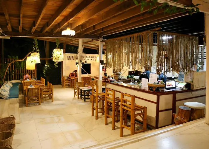 Haad Chao Phao Resort