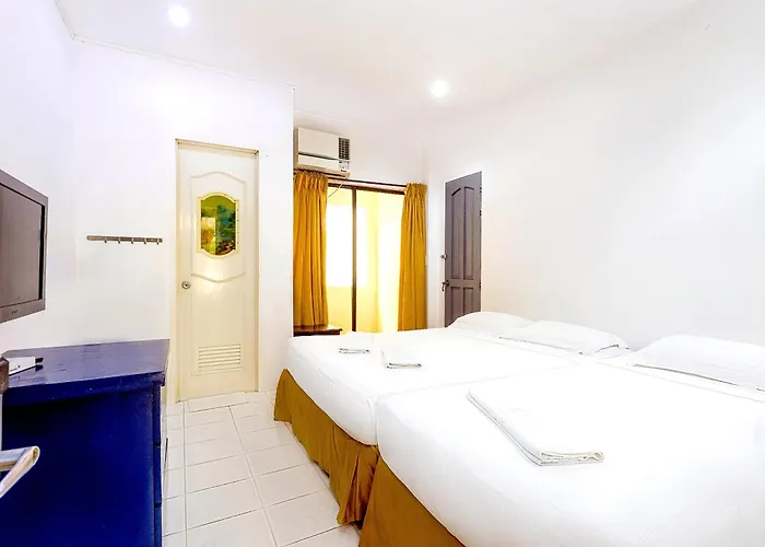 Island Inn Balabag 