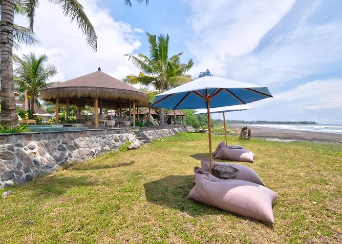 Wide Sands Beach Retreat