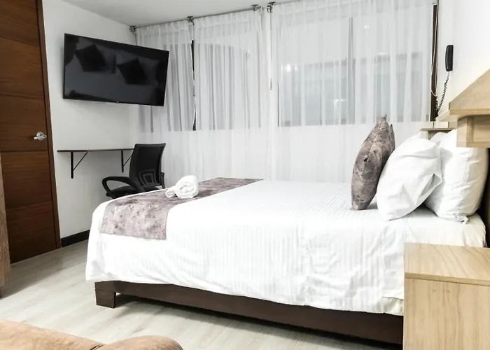 Hotel Versalles