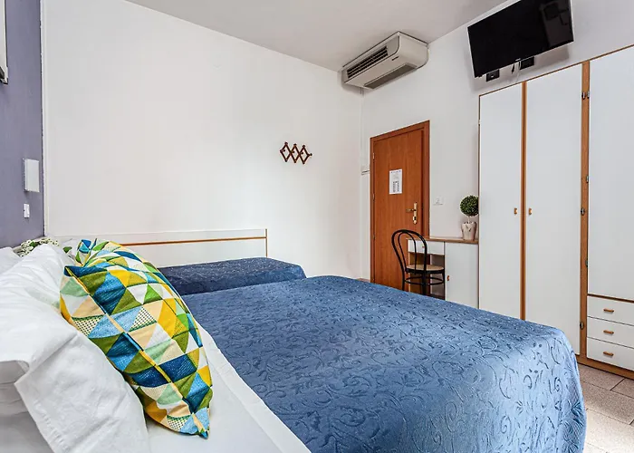 Hotel Solaris