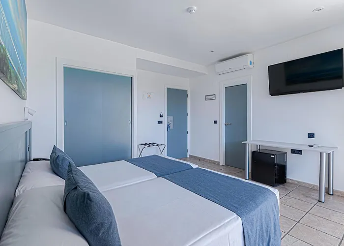 Hospedium Hotel Abril San Juan 