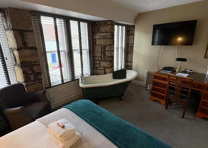 The Covenanter Hotel Falkland