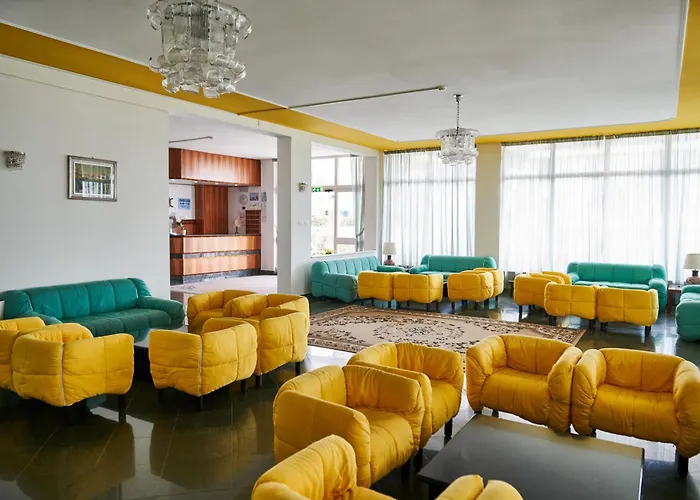 Hotel Caesar Bed And Breakfast