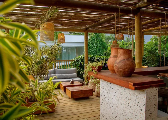 Maui Maresias (Adults Only)