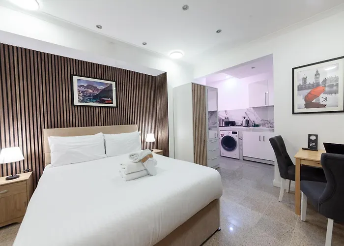 Argyle Apart Hotel