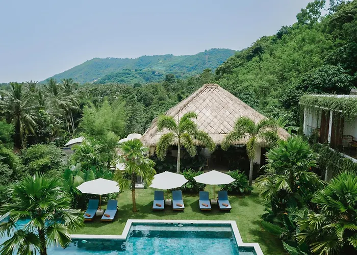 Porter Hotel - Surf & Yoga Retreat