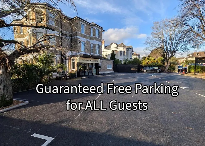 Applewood Hotel