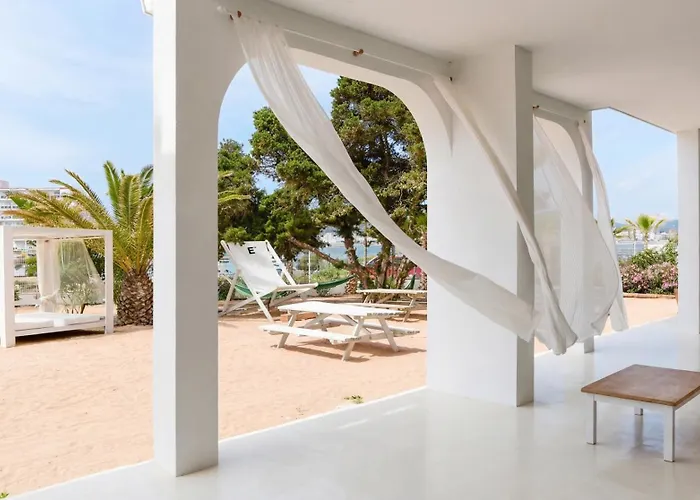 Endlss Beach & Disco Hotel Ibiza Adults Only San Antonio Abad