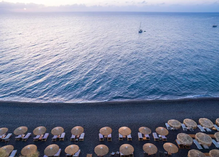 Kamari Beach Hotel