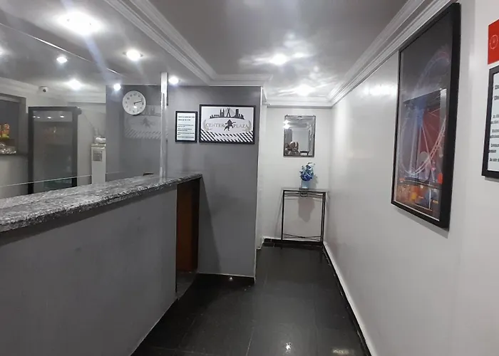 Center Plaza Hotel