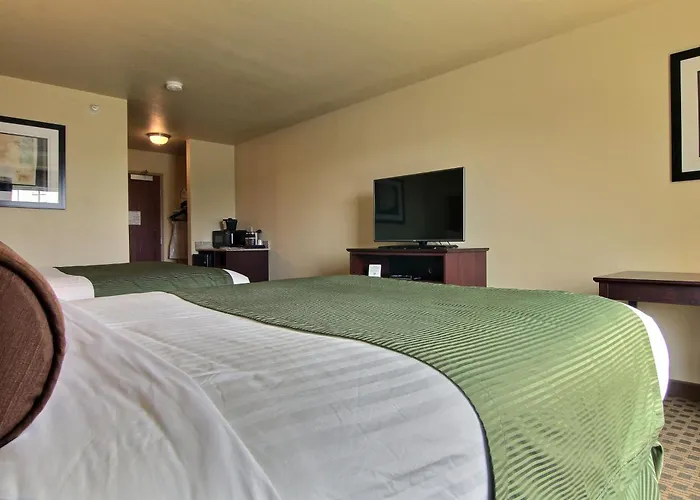 Cobblestone Inn & Suites - Harvey