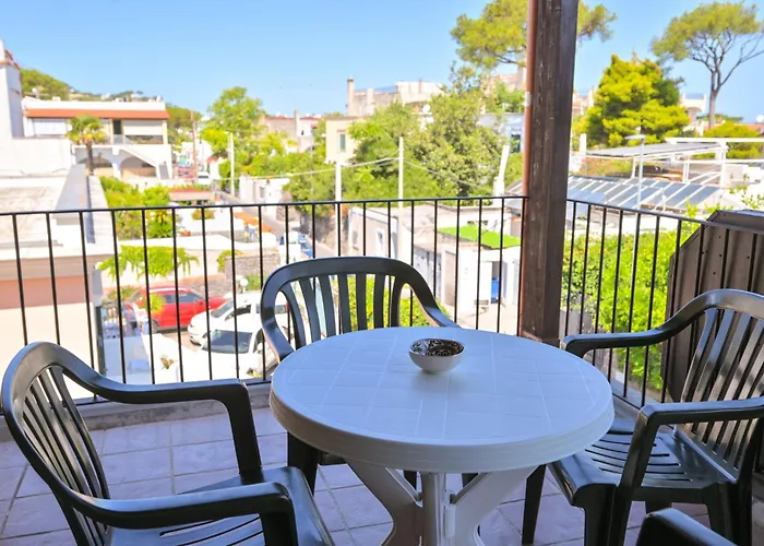 Hotel Annabelle Isquia