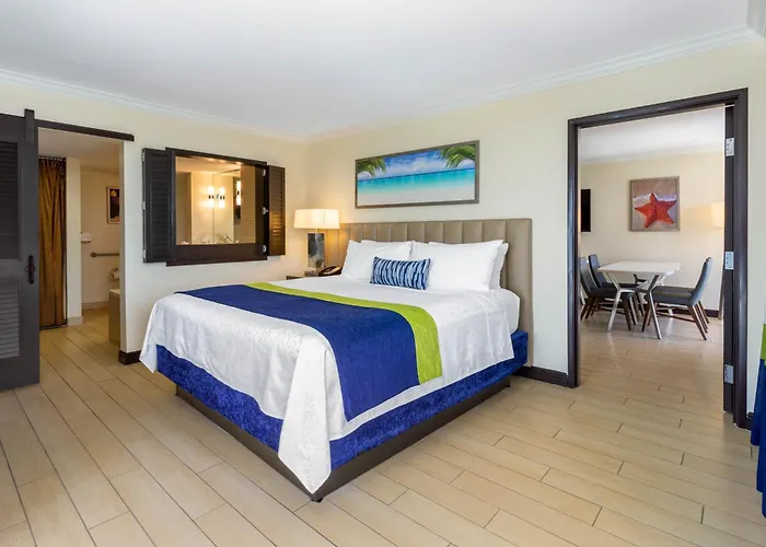 Wyndham Deerfield Beach Resort