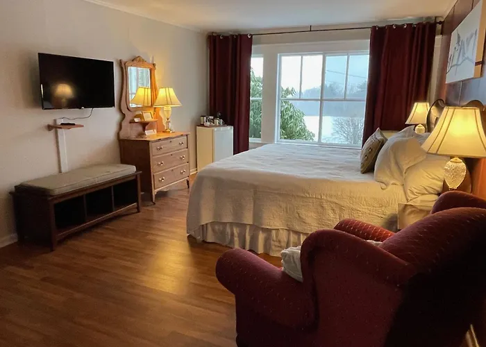 Harbourview Inn