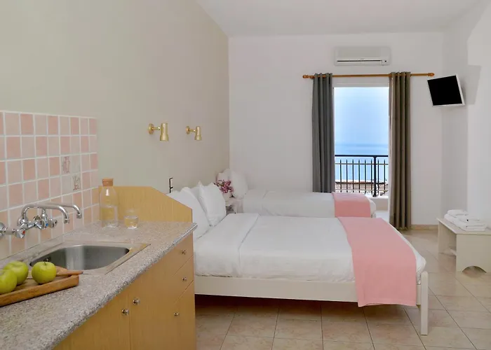 Pharos Rooms Ilia